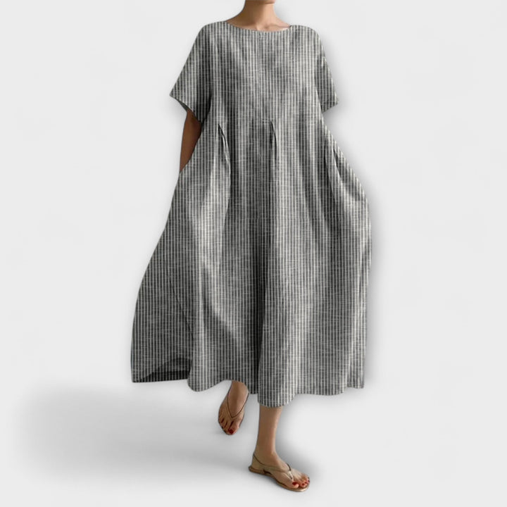 Bianca - A long, casual dress