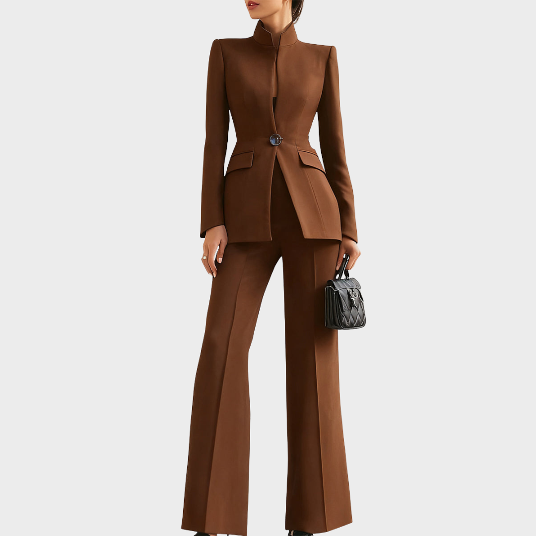Lisa | Elegant blazer and trousers set