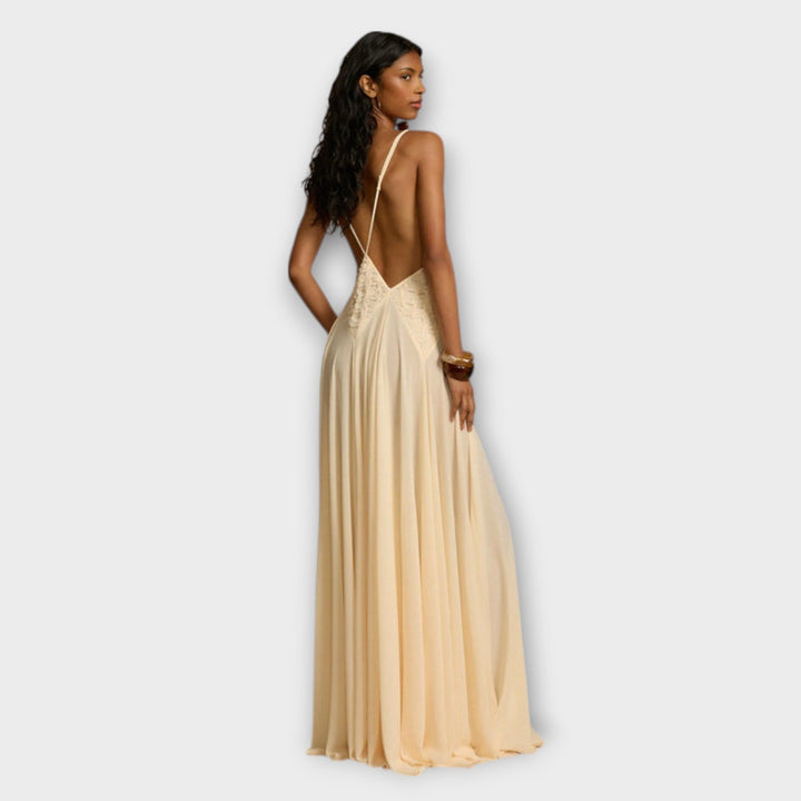 Lavinia - Maxi dress with deep V-neck