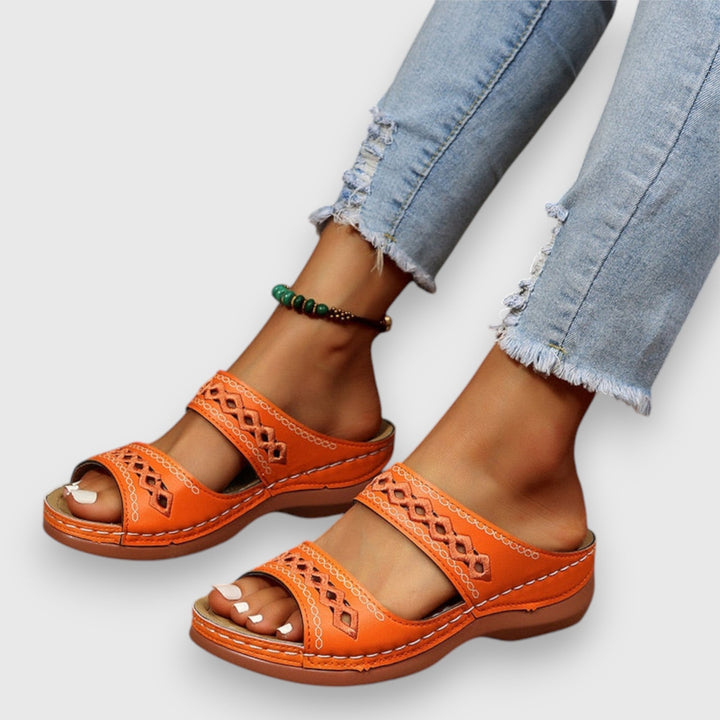 Heidi – Orthopaedic Sandal