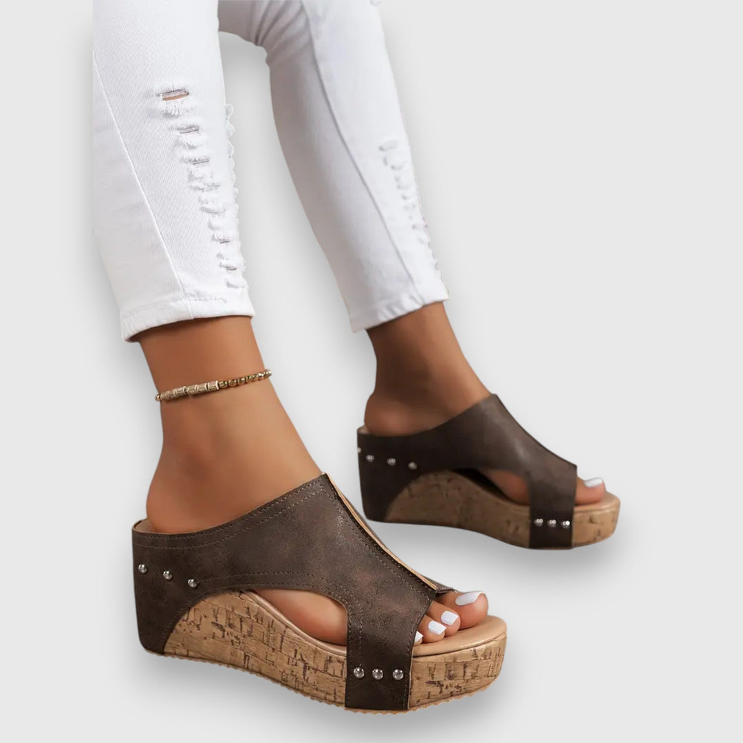 Vicky – Wedge Sandal