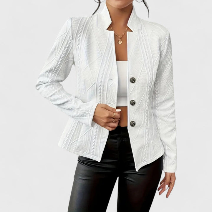 Carina - Blazer with a Touch of Elegance